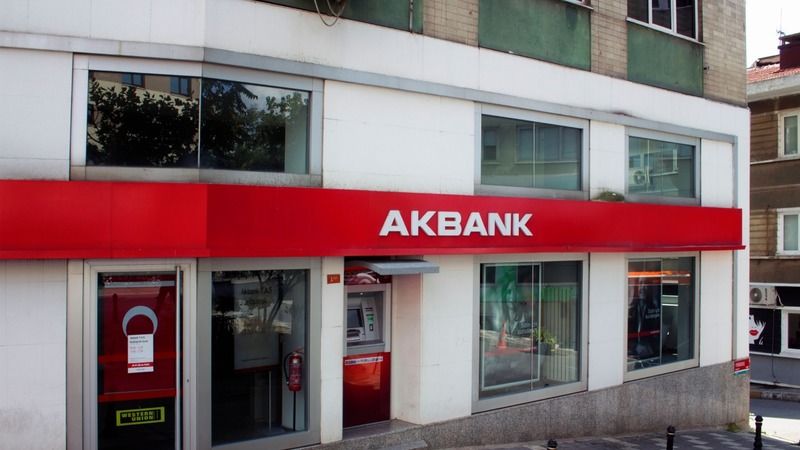 Akbank’tan emekliler için dikkatleri üzerine çeken promosyon ücreti! 7 bin TL’ye varan ödeme! 1