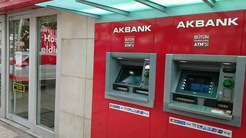 Akbank’tan emekliler için dikkatleri üzerine çeken promosyon ücreti! 7 bin TL’ye varan ödeme! 3