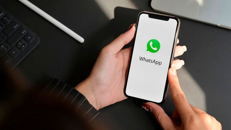 WhatsApp’ta yeni tasarım iddiası! Emoji klavyesinde modern bir görünüm! 1