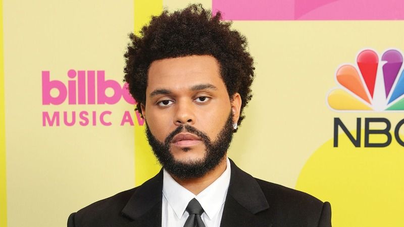 Ünlü Kanadalı şarkıcı The Weeknd, sahne adını değiştirmeye karar verdi! Hayranları şokta… 3