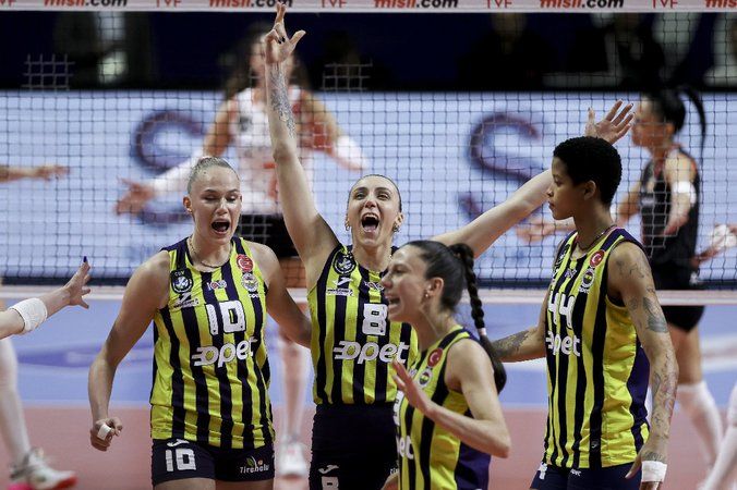 Sultanlar Ligi'nin Şampiyonu Fenerbahçe Opet! Tam 6 Yıl Sonra Gelen Şampiyonluk Büyük Sevinç Yarattı... 2
