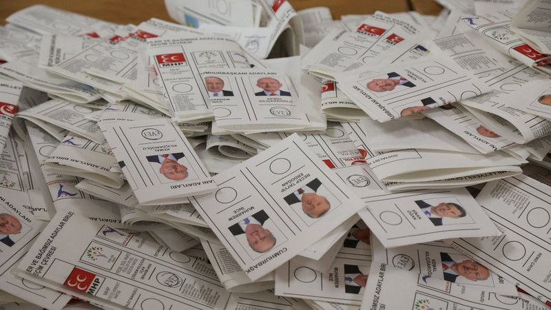 14 Mayıs Seçimleri Dünya Basınında Geniş Yer Aldı! Fransa Gazetesinden ‘100 Senelik Ülke Tarihinde Bir İlk’ Paylaşımı! 2