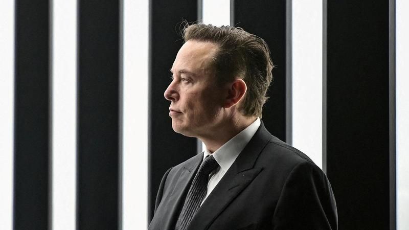 Elon Musk hissedarları uyardı: "12 ay bizim için çok zor geçecek" 1