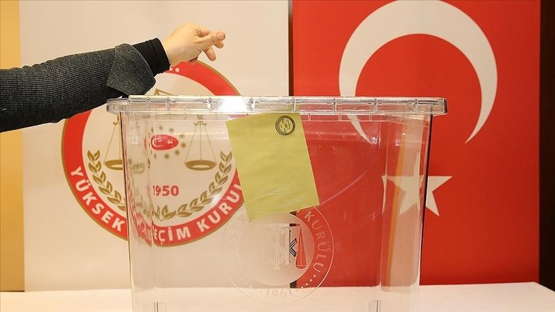 2. tur seçimleri için seçmenler sandık başına gitmeye başladı! İstanbul Havalimanı’nda oy verme işlemi! 2