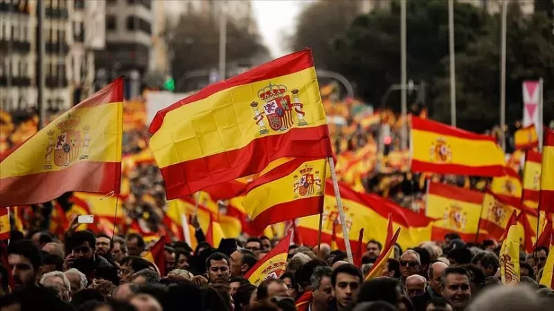İspanya'da sandığa gidiyor: 35 milyon seçmen oy kullanacak 1