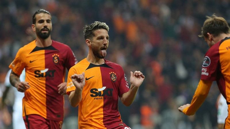 Galatasaray'da Mertens gelişmesi! TFF'te resmen bildirildi... 2