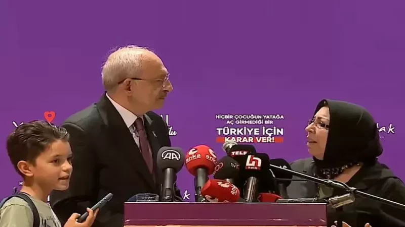 Kılıçdaroğlu'nun konuşması sırasında kürsüye gelen kadın: Öyle zor bir hayat geçiriyoruz ki... 2