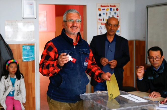 Türkiye, Cumhurbaşkanı Seçimi ikinci tur oylaması için sandık başında İşte Türkiye ve Gaziantep'ten seçim manzaraları 4