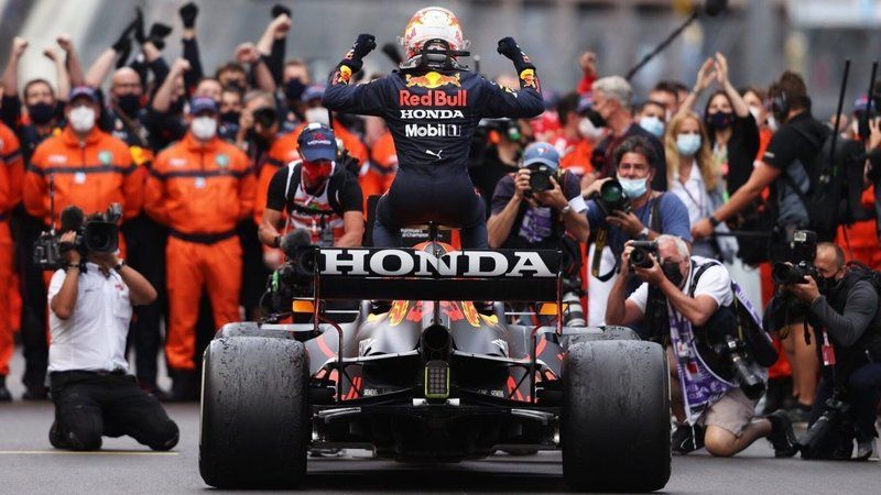 Max Verstappen yağmura rağmen Monaco Grand Prix'ini kazandı! 2
