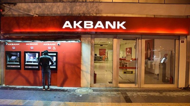 Tüm bankalar artırdı, Akbank sıfırladı: Faizsiz 15 bin TL resmen duyuruldu! Mobil uygulamayı indirmek yeterli! 1