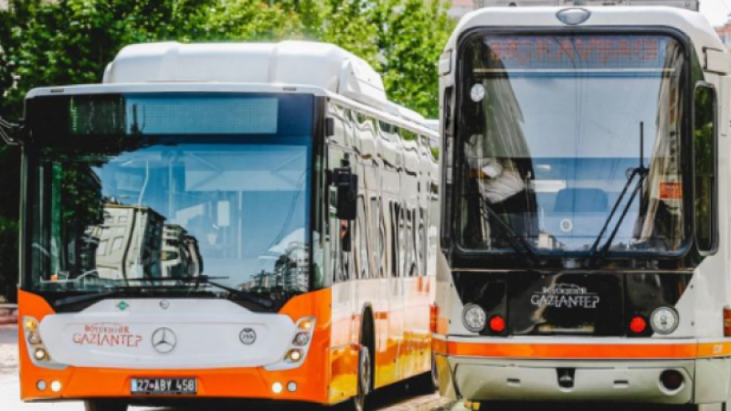 Gaziantep’te 65 yaş üstü toplu taşıma kartları iptal mi edildi? Belediyeden ışık hızında yanıt geldi 2