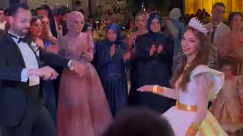 Gaziantepli Modacı Gelinin İstanbulda Muhteşem Düğünü... İstanbul Gaziantepli Gelinin Düğününü Konuşuyor 2