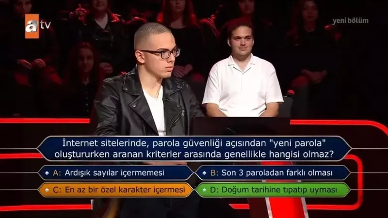 YKS Türkiye 13'üncüsü Kim Milyoner Olmak İster'de Şoke Edici Hata! 3