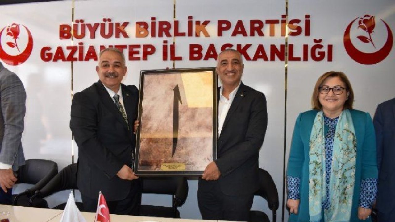 CUMHUR İTTİFAKI ORTAKLARI BÜYÜK BİRLİK PARTİSİ İL BİNASINDA BULUŞTU! NELER KONUŞULDU?