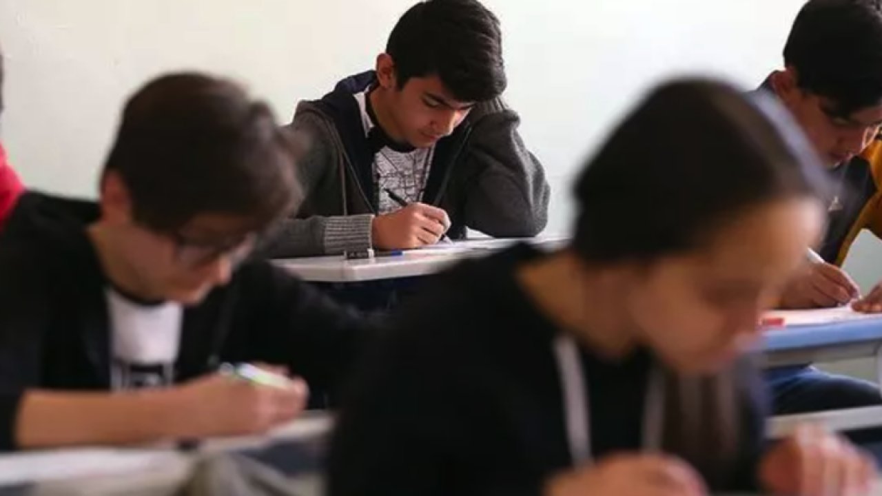 Türkçesi 70 olmayan Sınıf Geçemeyecek! Sınıf Geçmede Yeni Detaylar