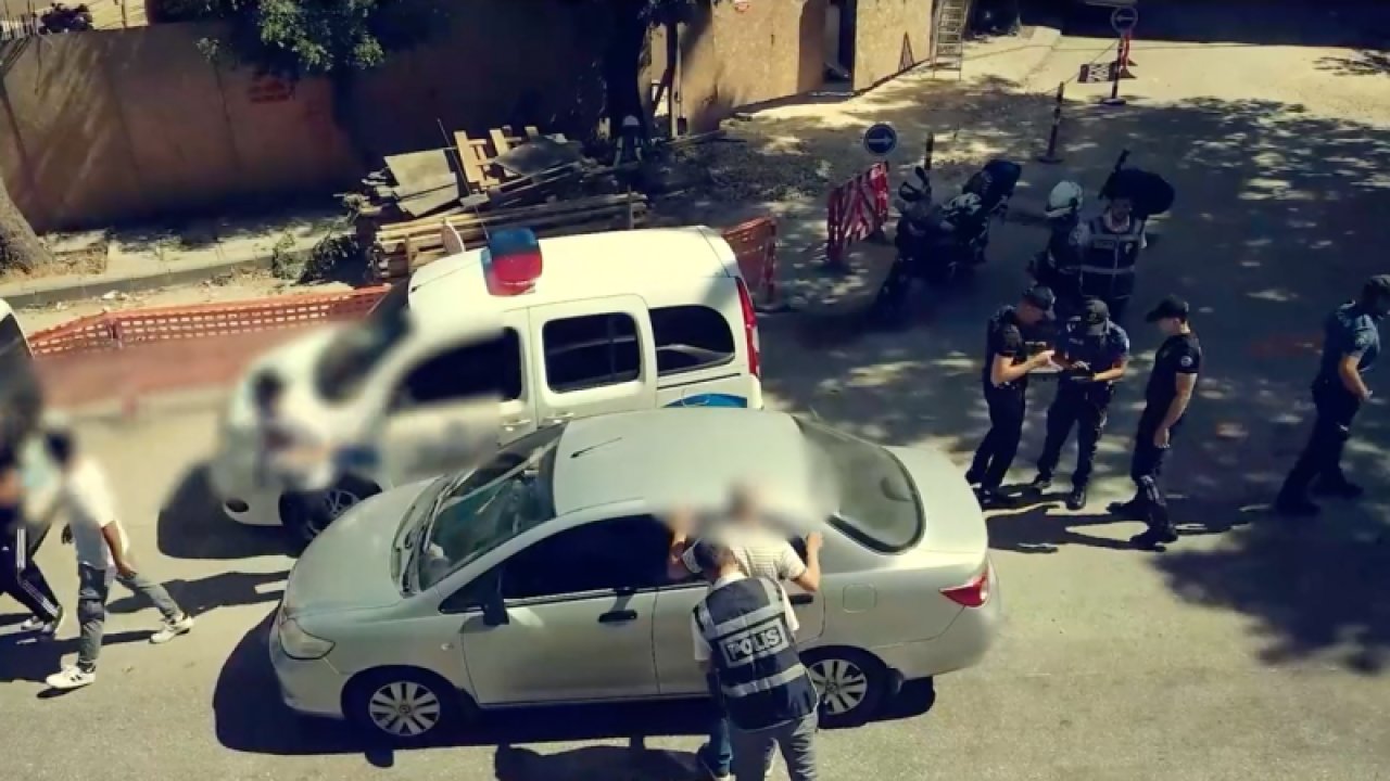 Gaziantep'in tarihi Bey mahallesinde polisten şok huzur ve güven uygulaması
