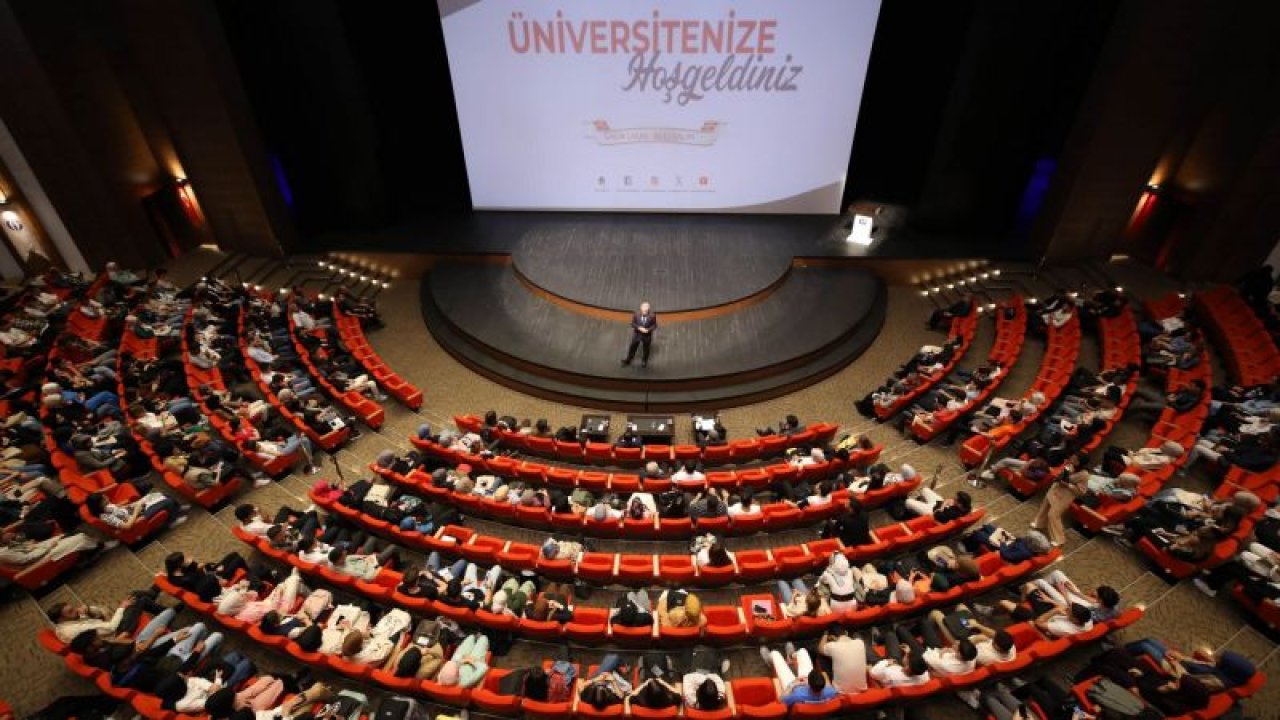 Gaziantep Üniversitesi uyum 2023 programı yoğun katılımla başladı