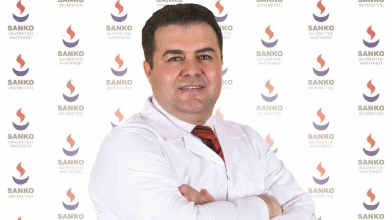 “Geçmeyen boğaz ağrısı, birçok hastalığın habercisi olabilir”