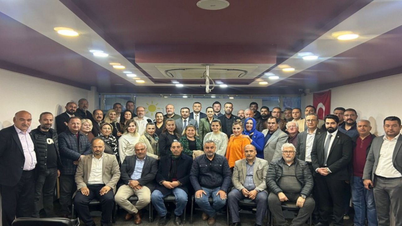 Gaziantep İYİ Parti'de İstifa Depremi! İl Yöneticileri Dahil 41 Kişi İstifa Etti