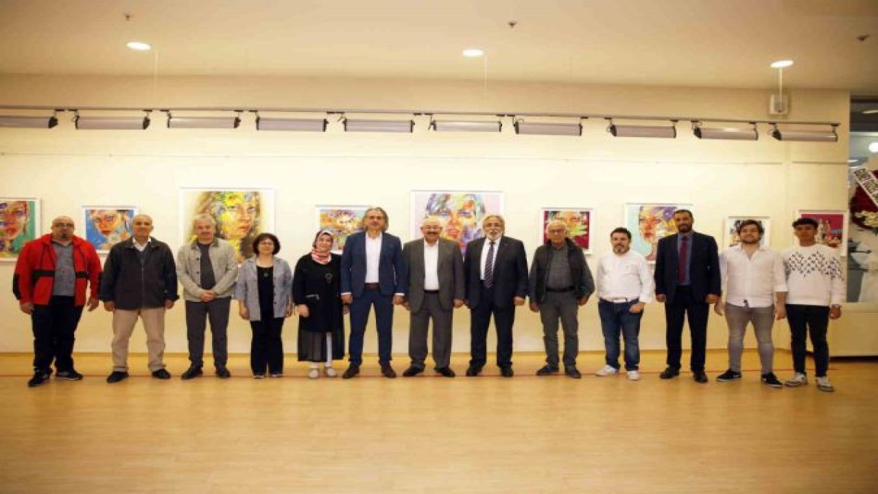 SANKO Sanat Galerisi’nde “bakışlar” temalı resim sergisi