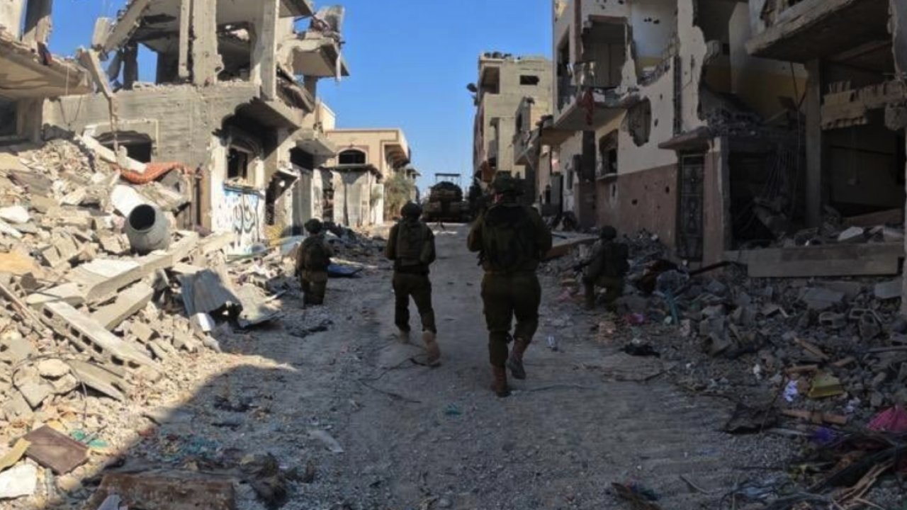 İsrail ordusu, Gazze’deki kara operasyonuna başladı... İşte O Görüntüler