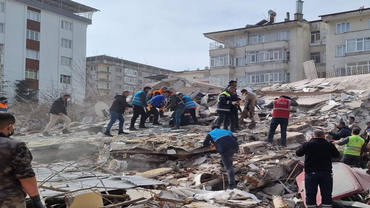 6 Şubat Depremlerini 3 Ay Önceden Bilmişti! Yine Uyardı 6-7 şiddetinde deprem olabilir