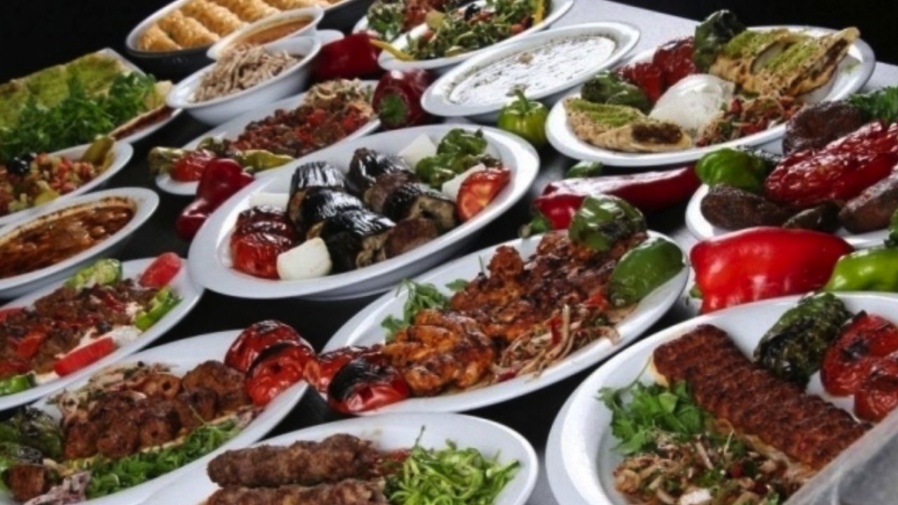 Gastronomi Şehri Gaziantep Dünya'nın Yemek Uğruna Seyahat Ettiği 10 Şehir Arasında