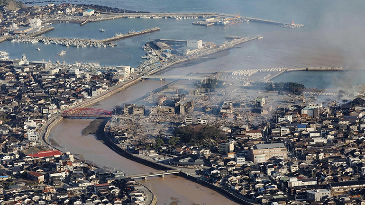 Japonya'daki 7,6 büyüklüğündeki depremde can kaybı 48’e yükseldi