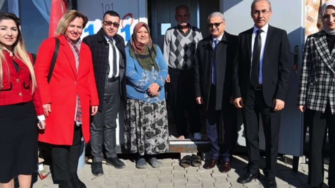 Gaziantep İslam Bilim ve Teknoloji Üniversitesi (GİBTÜ) Senatosu depremlerden etkilenen Nurdağı'nda toplandı