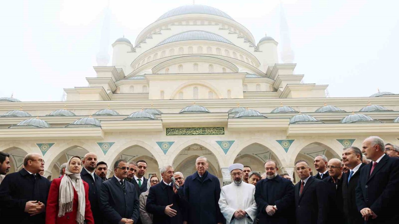 Gaziantep'e DEV CAMİİ! Cumhurbaşkanı Erdoğan, Şahinbey Millet Camii’nin açılışına katıldı