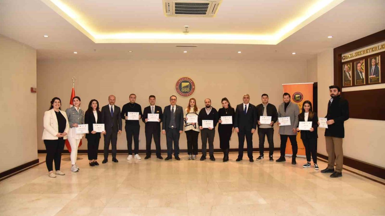 Gaziantep'te ihracat akademisi 8. dönem sertifika töreni gerçekleştirildi