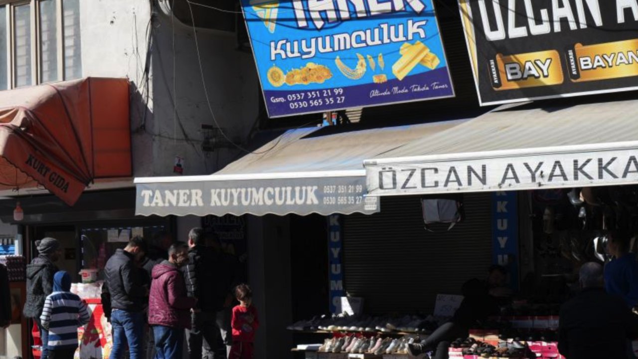 Gaziantep'te Kuyumcu Vurgunu! Taner Kuyumculuk, kar vaadiyle müşterilerini 150 MİLYON TL dolandırdı