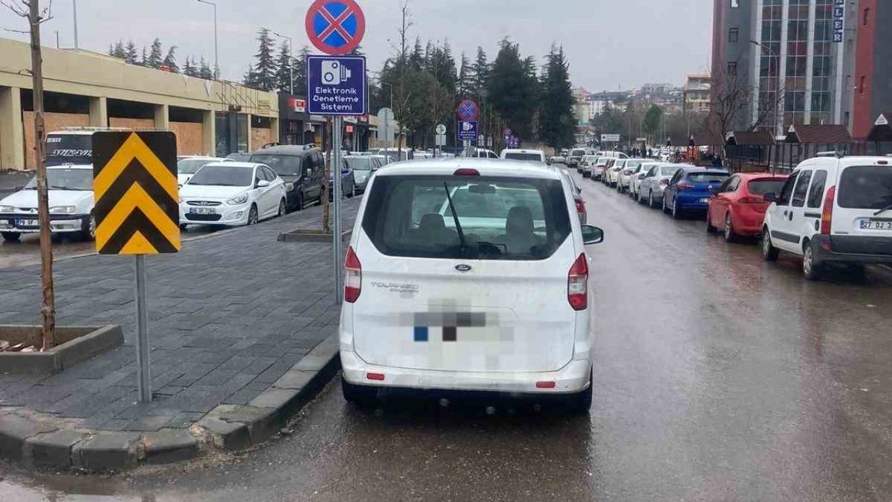 Gaziantep’te kurallara uymayan binlerce araç sürücüsüne ceza yağdı