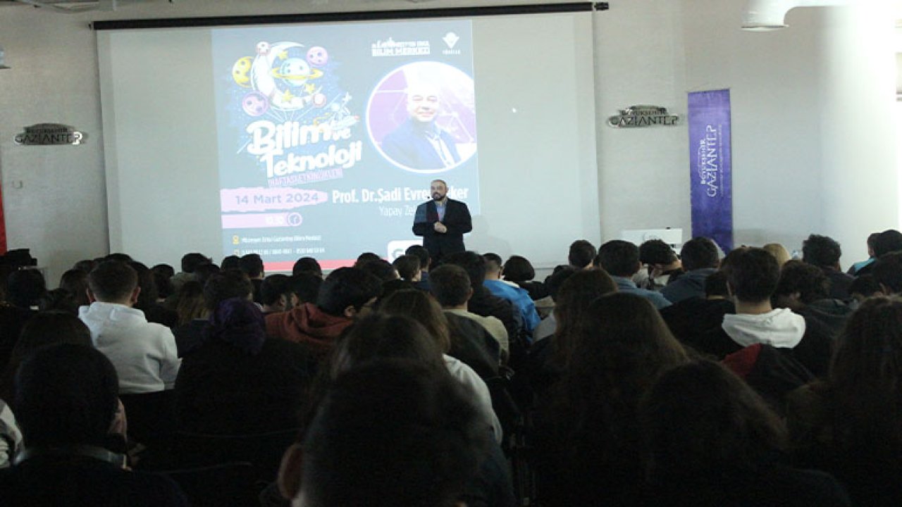 Gaziantep'te "yapay zekanın geleceği" konferansı düzenlendi