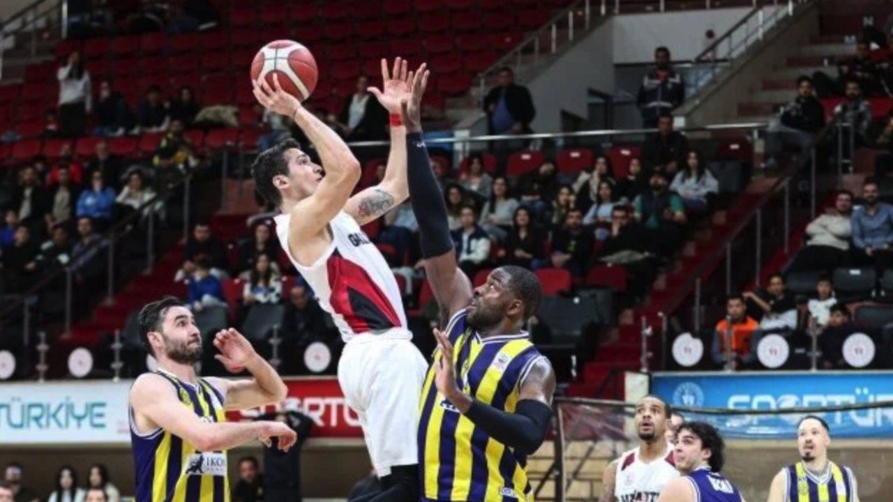 Boray Dai'nin Yüzü Gülüyor! Gaziantep Basketbol, play-off'u garantiledi
