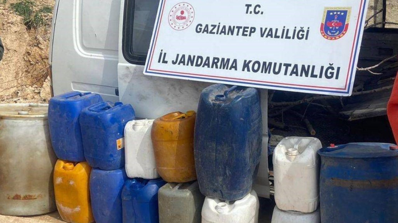 Gaziantep'te yakıt tankerinden mazot çalan hırsızlara suçüstü