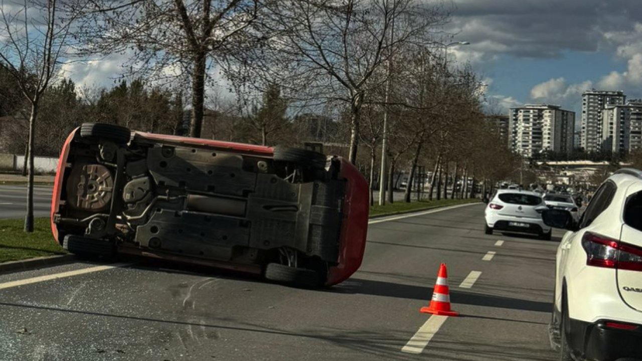 Gaziantep'te Feci Kaza! Alparslan Türkeş Bulvarı'nda Trafik Tıkandı