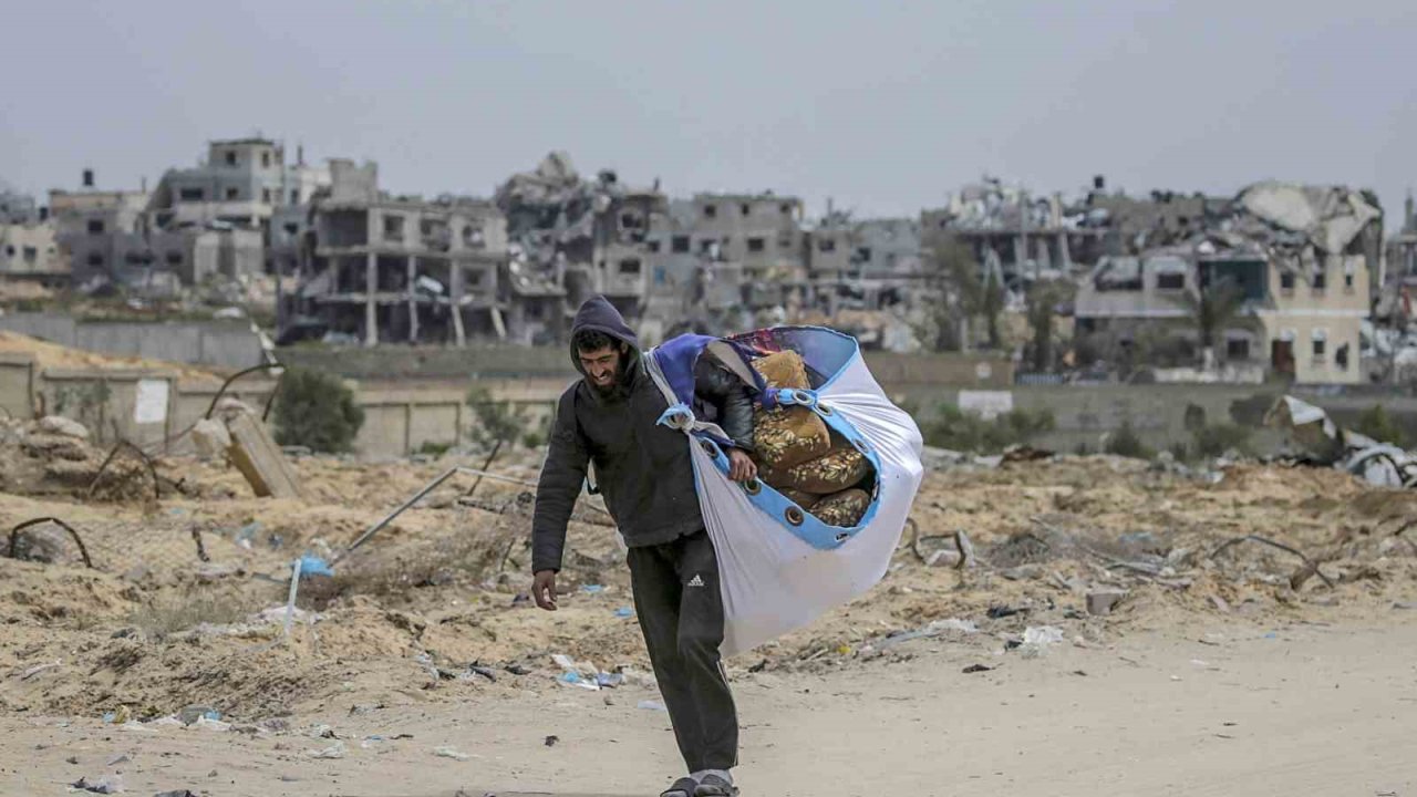 Gazze GÖZ YAŞI:  “İsrailli yetkililer, BM’ye Gazze’nin kuzeyine gıda konvoylarının girişini artık onaylamayacaklarını bildirdi”