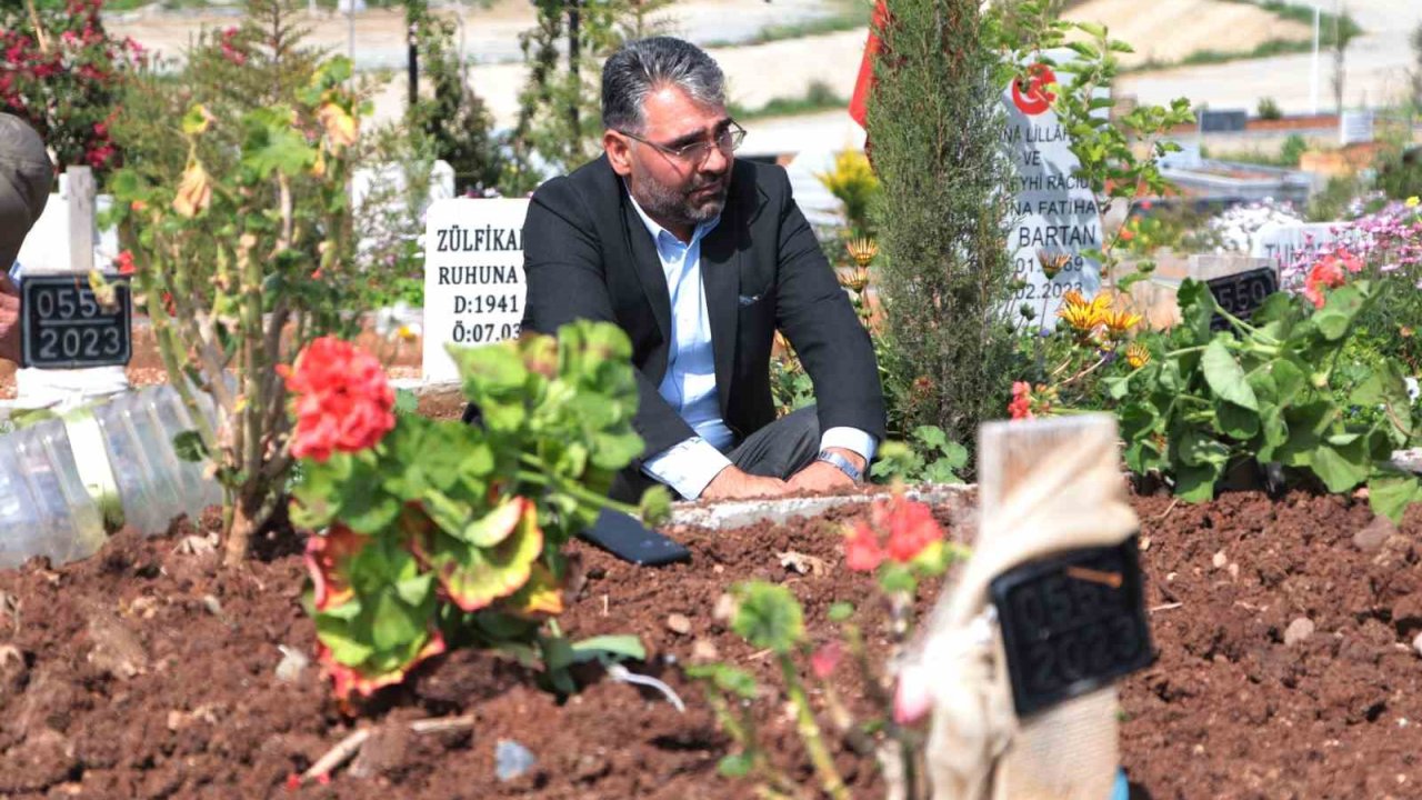 Depremde Gaziantep'te ailesini kaybeden acılı babanın sözleri yürek yaktı: 'Dünya kadar malım olsa neye yararki'