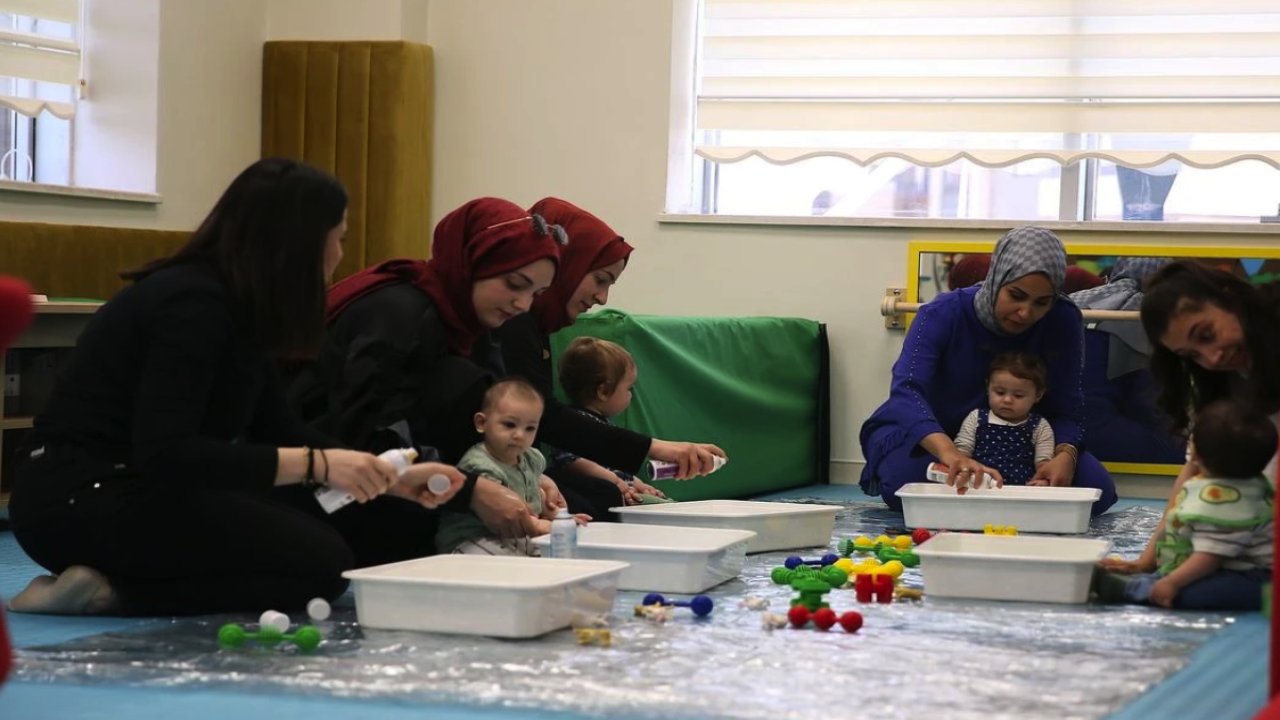Gaziantep ve Türkiye'nin Konuştuğu Kütüphane! Gaziantep'te kurulan bebek kütüphanesi ailelerin ikinci adresi oldu