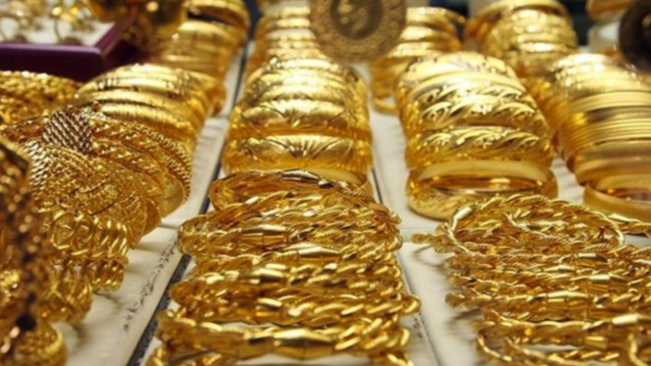 Altın Fiyatları Sert Çakıldı! 24 Nisan 2024 Gram altın, Çeyrek altın fiyatları ne kadar oldu?