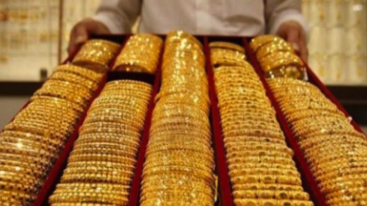 Altın Fiyatları Artıyor Mu? Gram altın, çeyrek altın fiyatı ne kadar oldu? 26 Nisan 2024 Altın Fiyatları