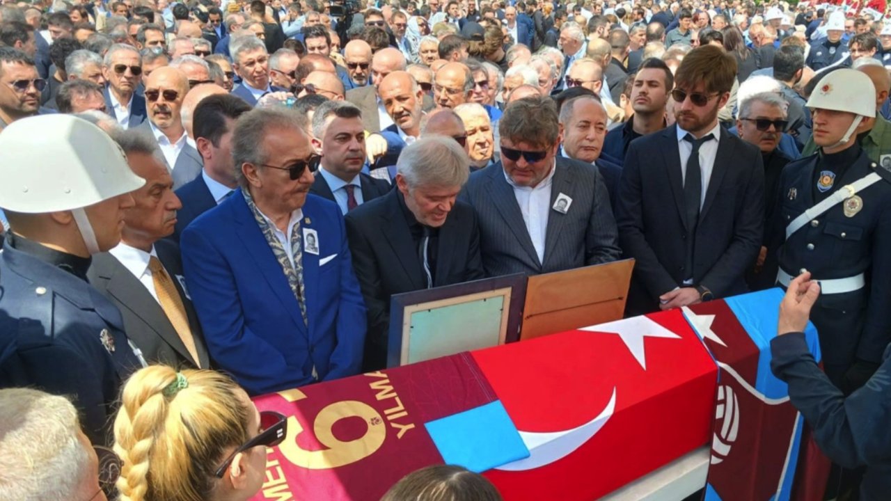 HERKES ORDAYDI! Spor ve Siyaset Dünyasının Zirvesi Efsanevi Bakan Mehmet Ali Yılmaz'ın Son Yolculuğunda Buluştu