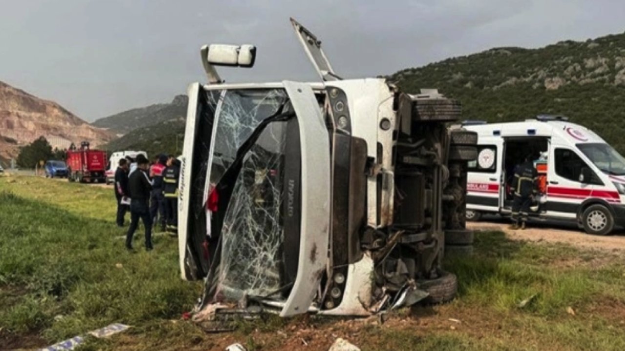 Gaziantep'te Yolcu Otobüsü Devrildi! Ölü ve Yaralılar Var