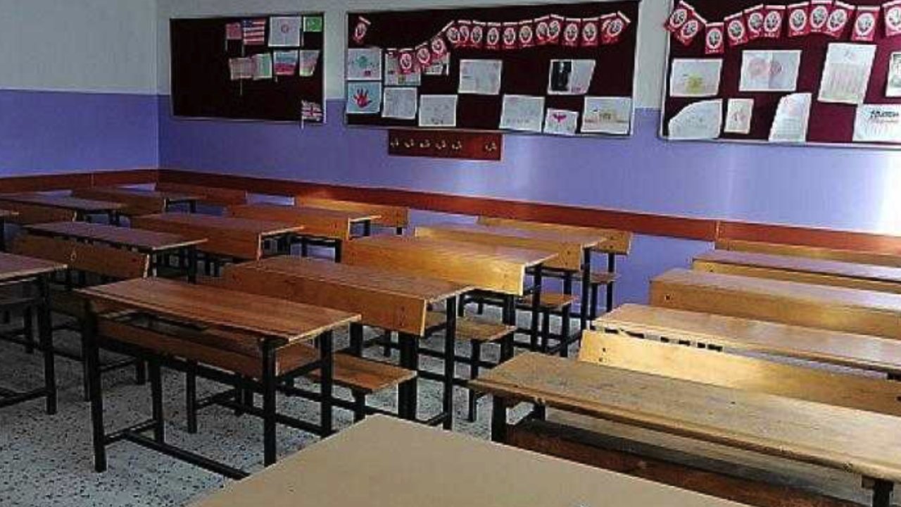 Gaziantep'te Öğretmenler Derslere Girmedi! Okullar Bomboş Kaldı!