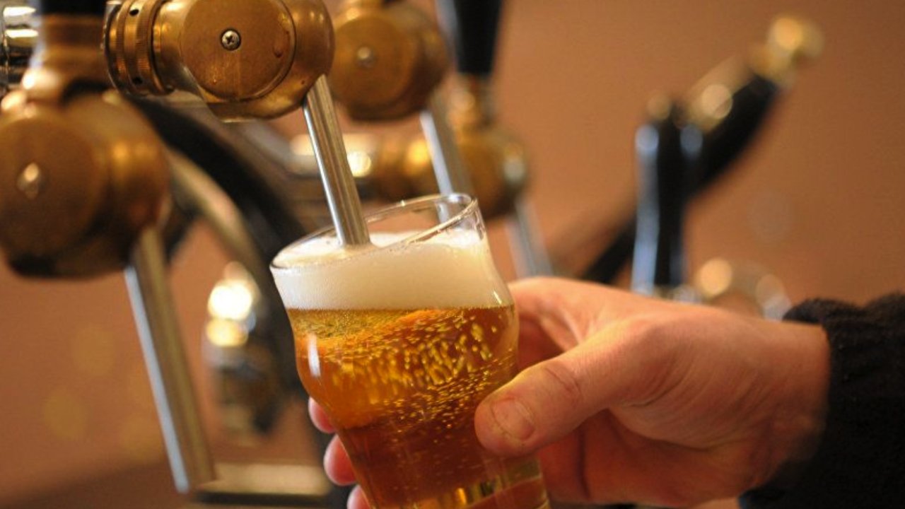 Alkol Zamlarına Devam: Bira ve Viskide Zam Şoku! 'Bira ve Viskiye Yeni Zam Dalgası Geliyor: Detaylar Açıklandı'