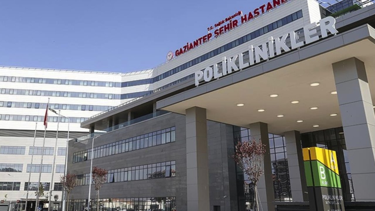 Gaziantep Şehir Hastanesi’nin Başhekimi Görevden Alınıyor Yerine Gaziantep'li Başhekim Atanıyor