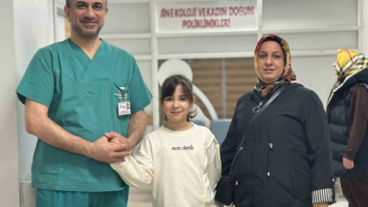Gaziantep'te sedye ile geldikleri hastaneden yaklaşık 1 yıl sonra yürüyerek çıktılar