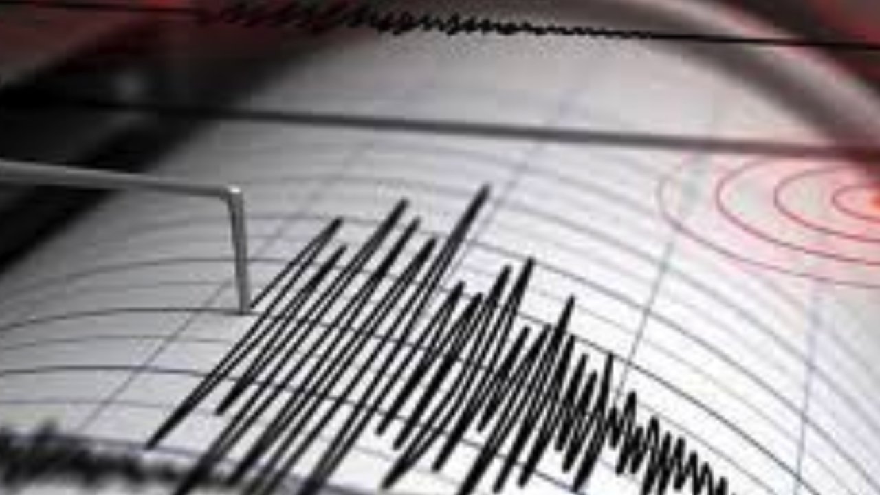 Deprem: İzmir Peş Peşe Sallandı! AFAD ve Naci Görür'den Açıklama! 15 Mayıs 2024 SON Depremler Nerelerde Oldu?