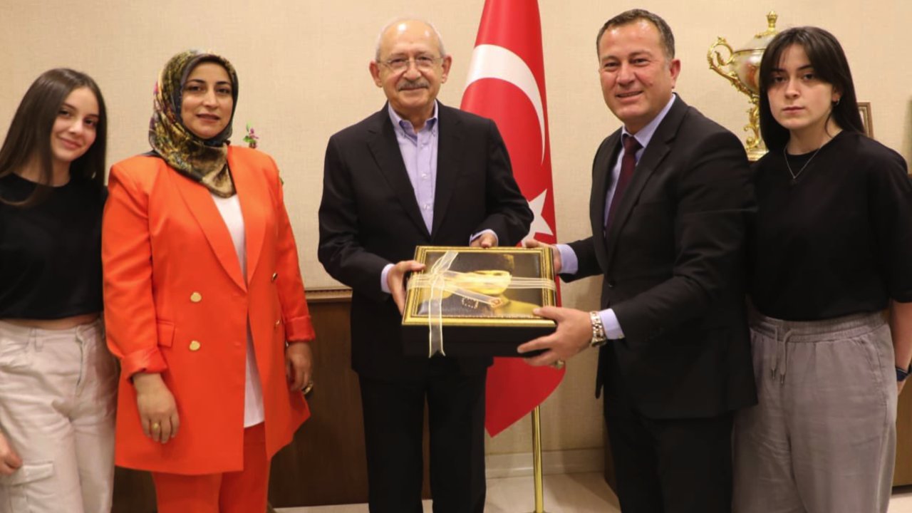Kemal Kılıçdaroğlu Gaziantep'te! Eski CHP Genel Başkanı Kılıçdaroğlu'ndan Nizip Belediyesine ziyaret